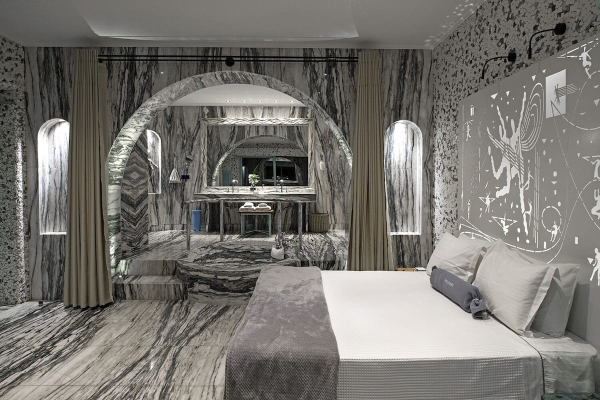 the calilo suite | 1 bedroom, premium bedding, minibar, in-room safe