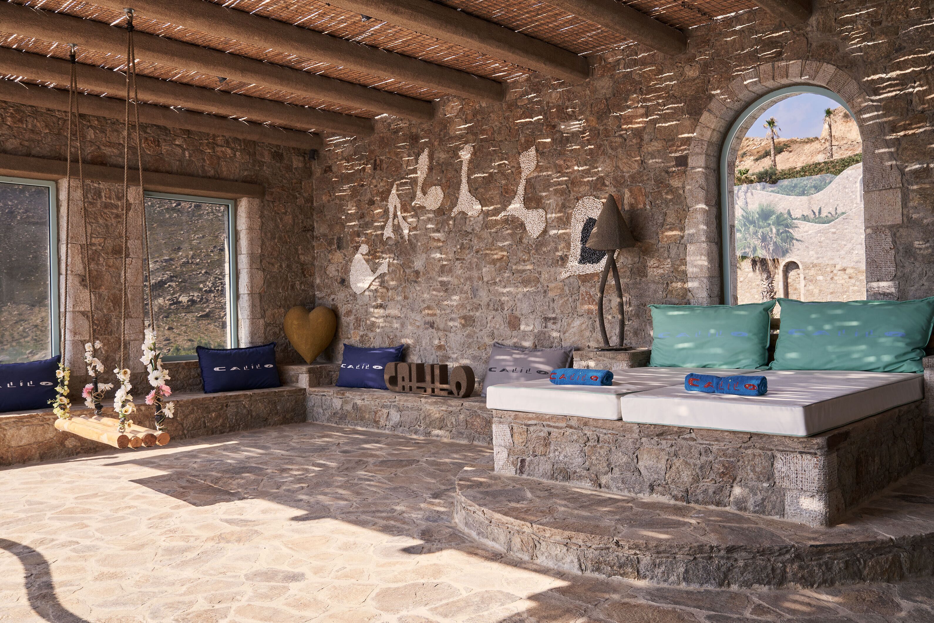 the calilo suite | terrace/patio