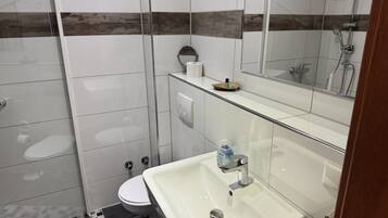 Chambre Double | Salle de bain