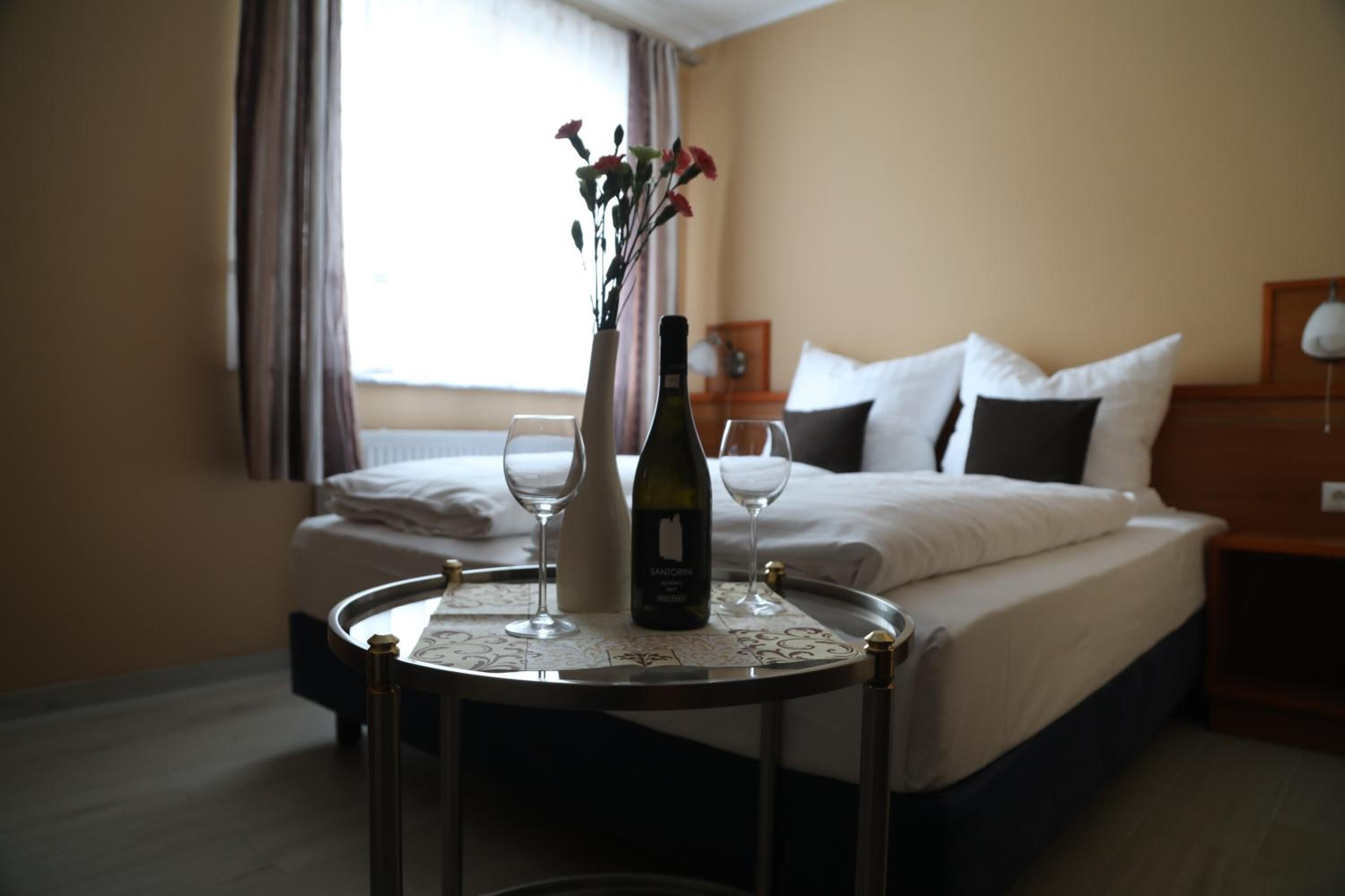 迷你吧、客房內保險箱、書桌、免費無線上網