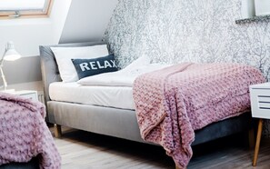 Apartment (1E/27)