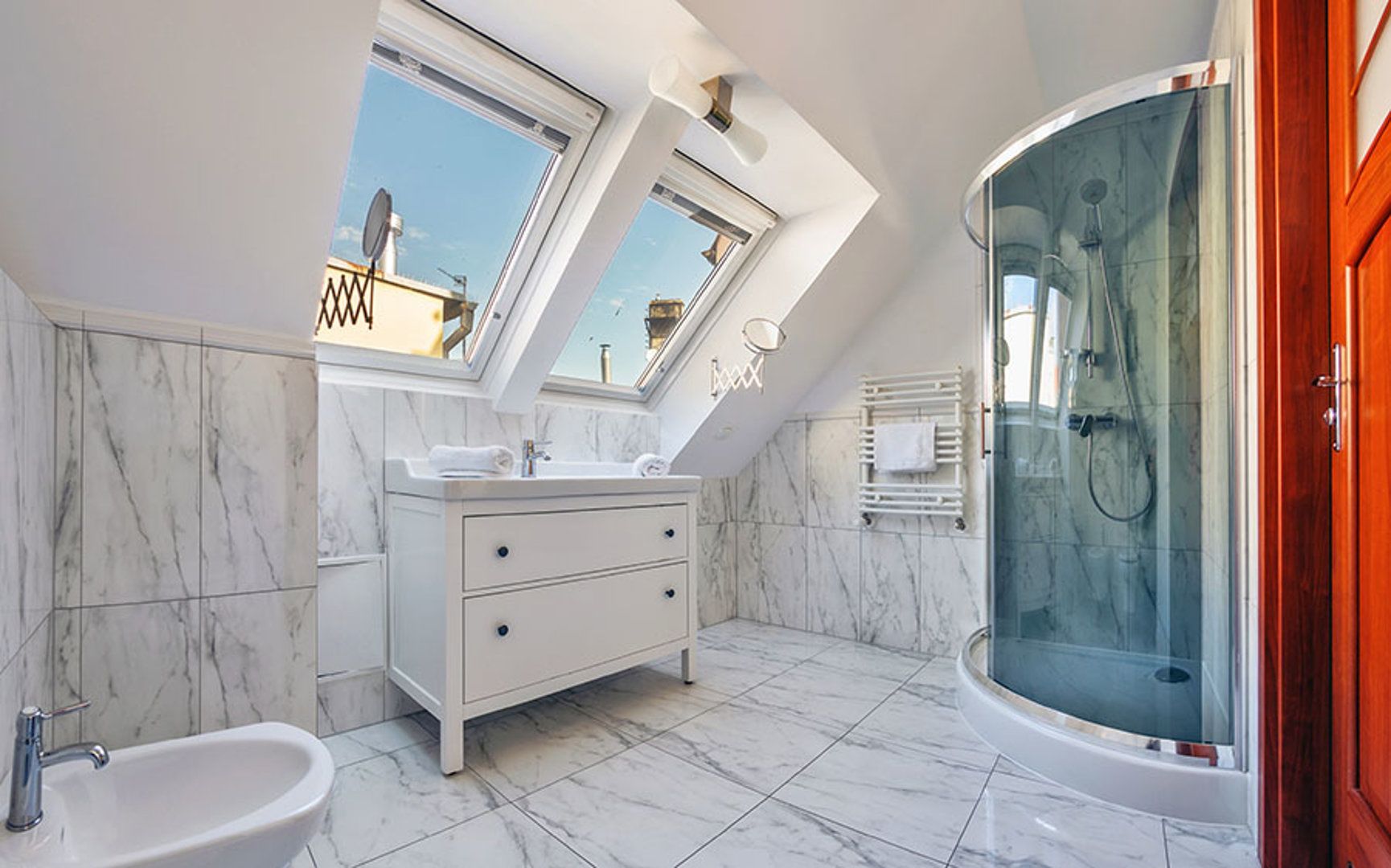 Apartment (6/5) | Bathroom | Hair dryer, towels