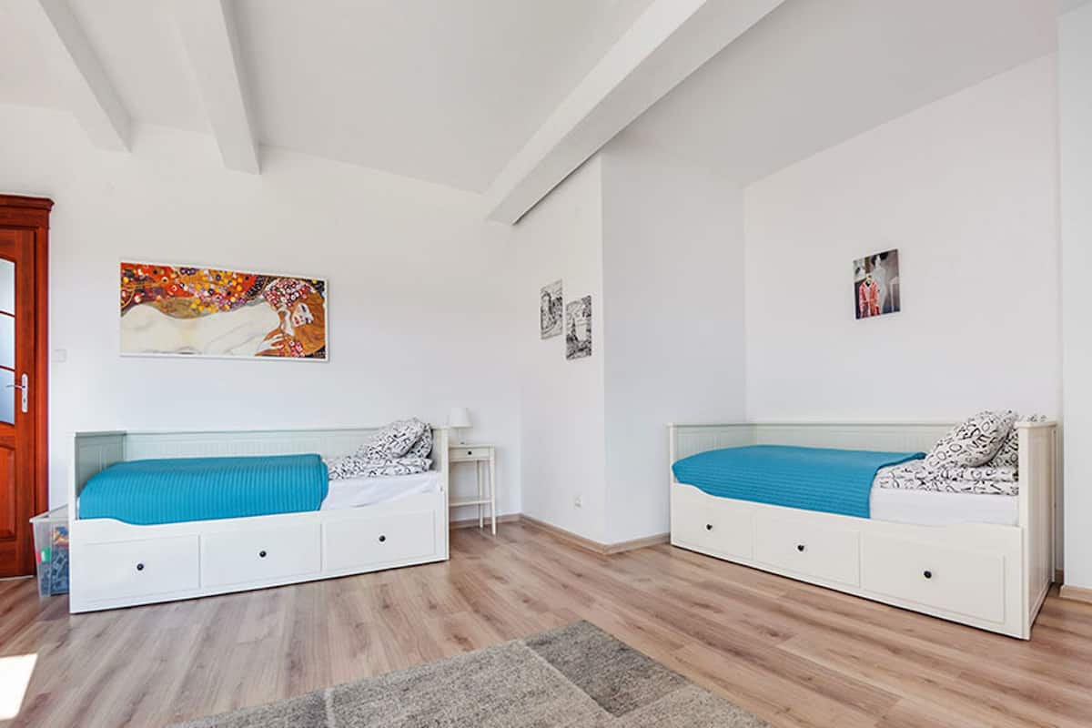 Apartment (6/5) | Iron/ironing board, free WiFi, bed sheets