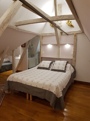 Chambre Double (Couperin)