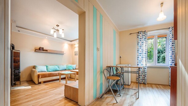 Apartemen (9/2) | Area keluarga
