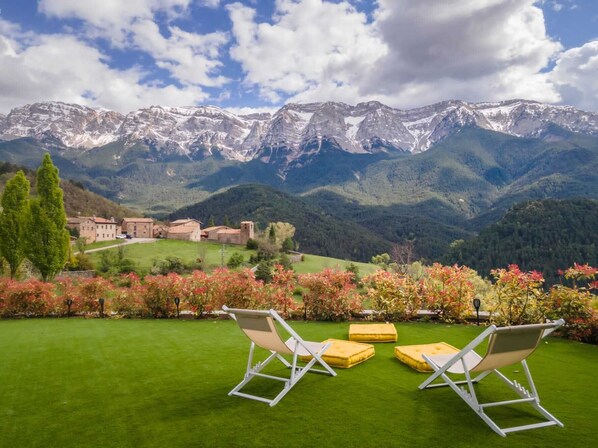 Exterior - Cal Baridà (Cava)