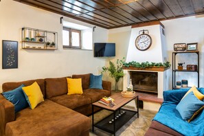 Villa, 4 Bedrooms (Villa Evridiki) | Living area - Villas by Pelion Esties in Agios Georgios Nilias (South Pelion)