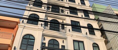 Fachada de la propiedad