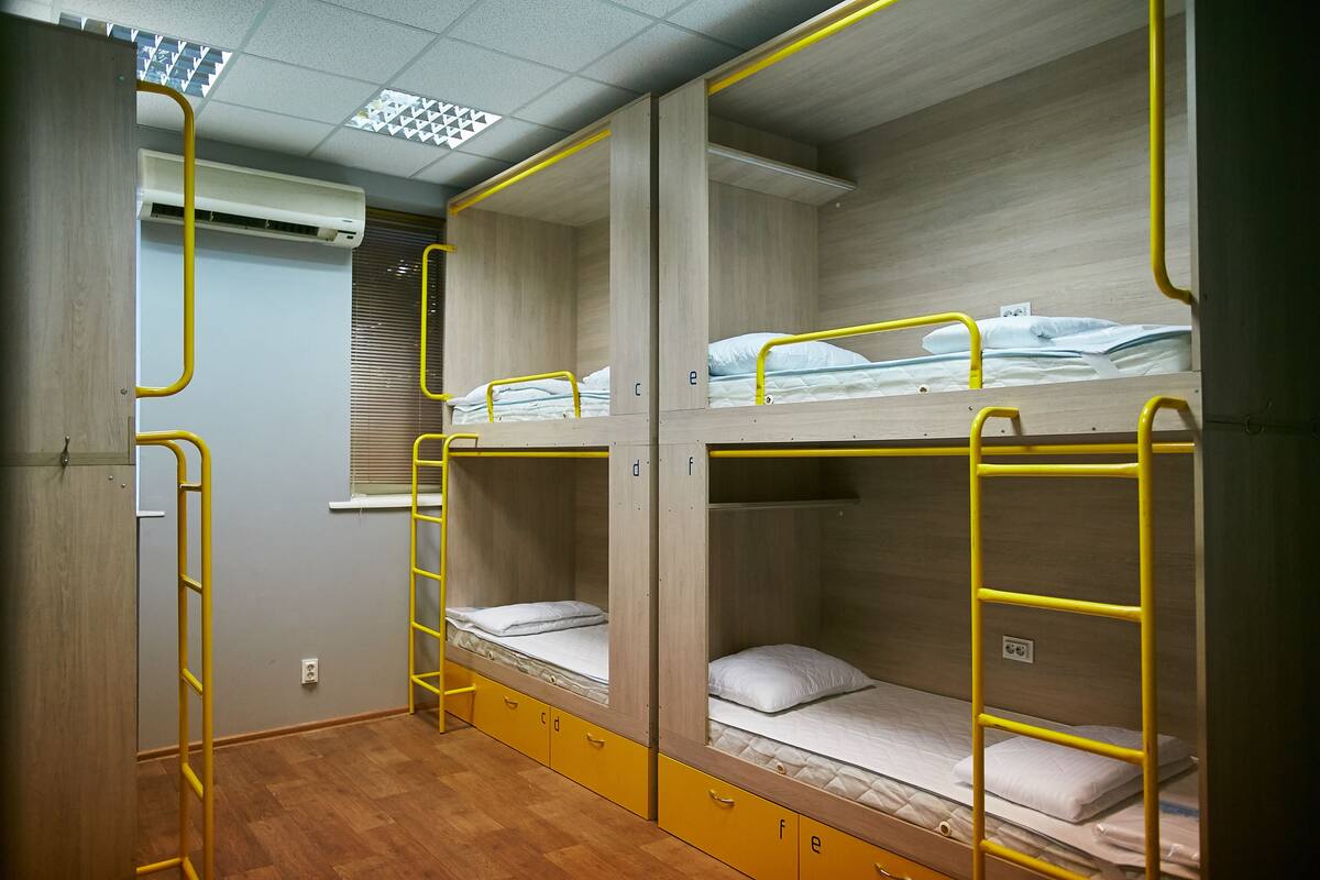 Truy cập Internet không dây miễn phí, bộ trải giường