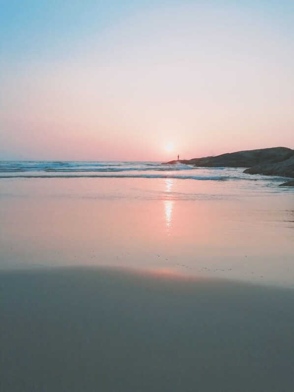 Beach nearby - Comfort Guest house (Bentota)