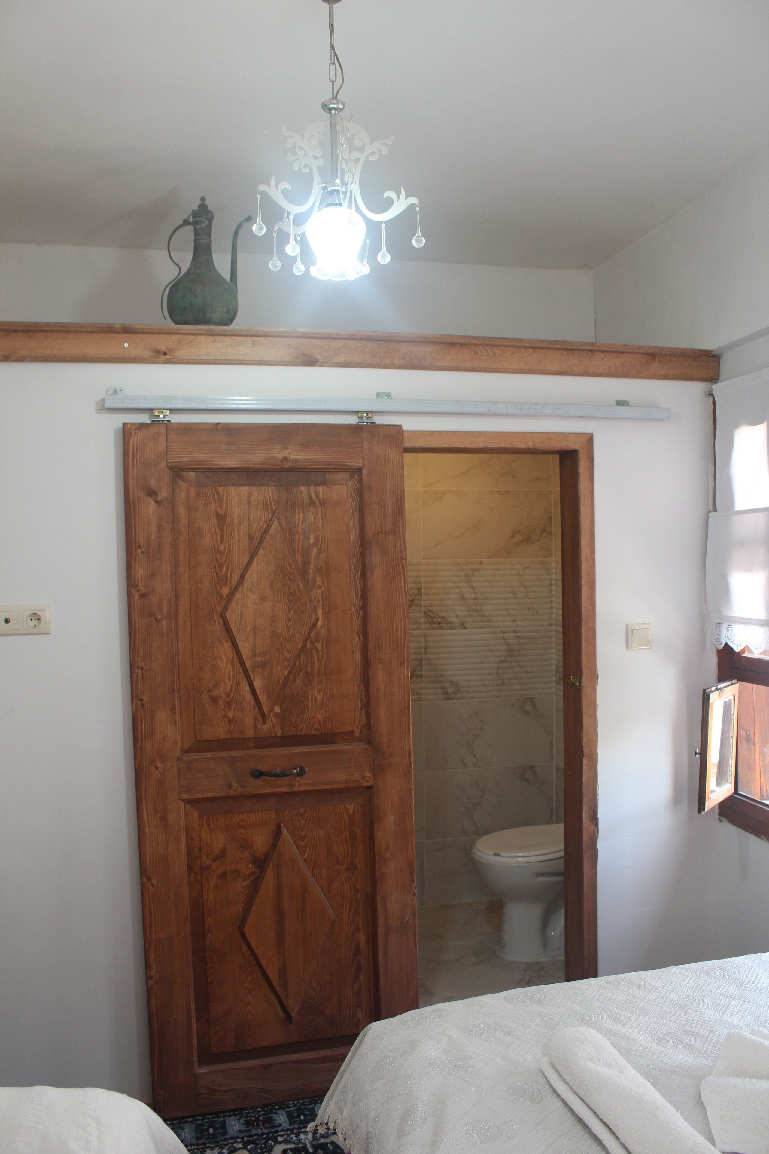 double room | free wifi, bed sheets