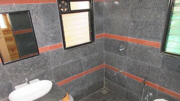 Shower, towels