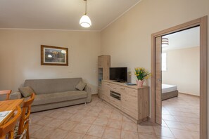 独立别墅, 3 间卧室 | 客厅 | 电视、壁炉