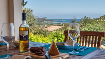 Departamento, 2 habitaciones | Terraza o patio