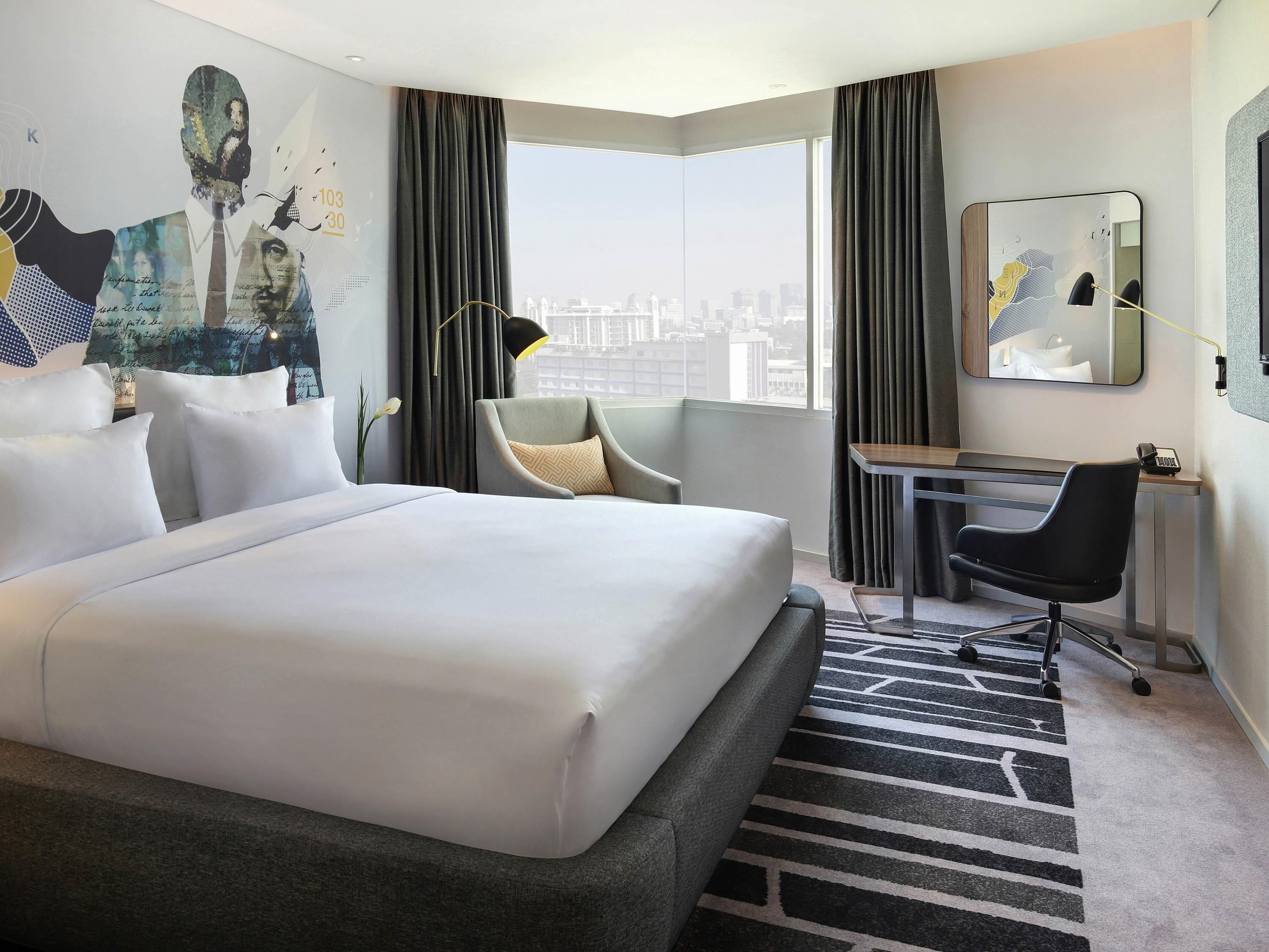 Minibar, in-room safe, desk, laptop workspace