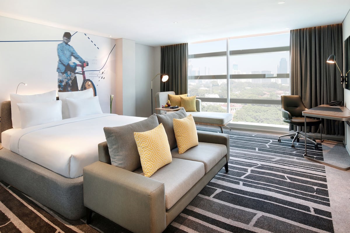 1 chambre, minibar, coffres-forts dans les chambres, bureau