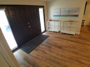 40-inch Smart TV with digital channels, TV, Netflix - The Sand Castle (Satellite Beach)