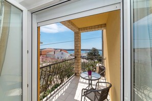 豪華雙人房, 花園景觀 (106) | 陽台