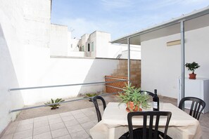 Apartment, 3 Schlafzimmer, Nichtraucher | Terrasse/Patio