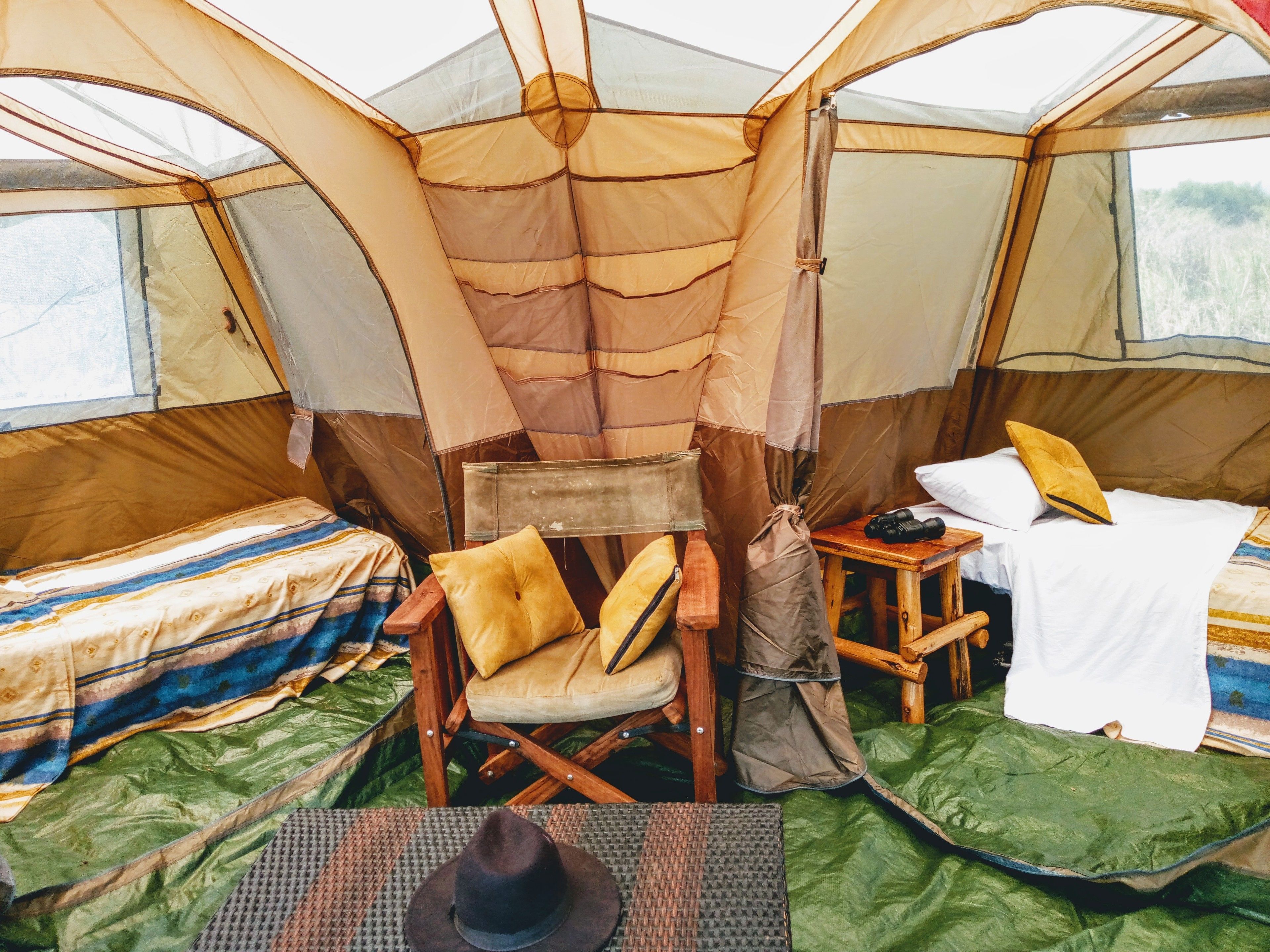 Lều (No Tent or Bed Provided) | Giường gấp/giường phụ (phụ phí) 