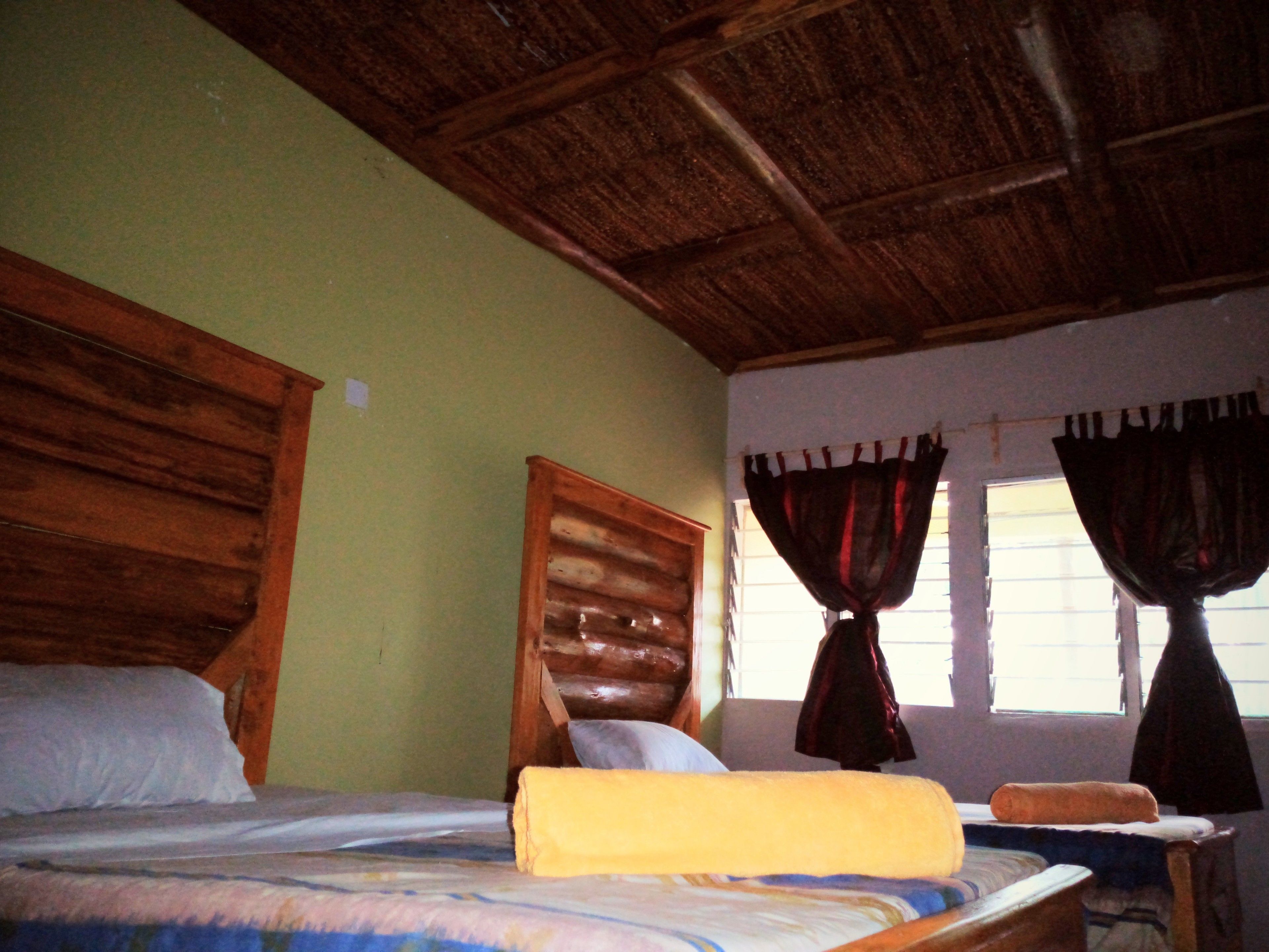 Phòng | Giường gấp/giường phụ (phụ phí) 