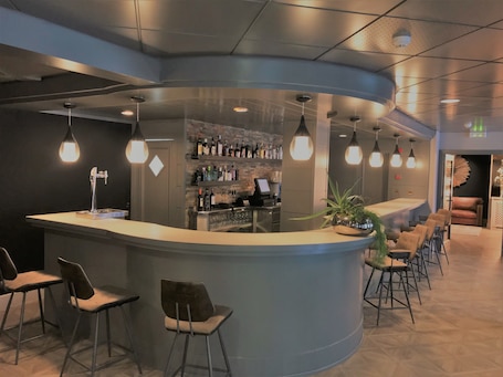 Bar (en la propiedad)