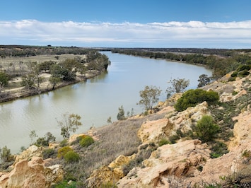 Image of Whistling kite cottage overlooking the scenic Murray River