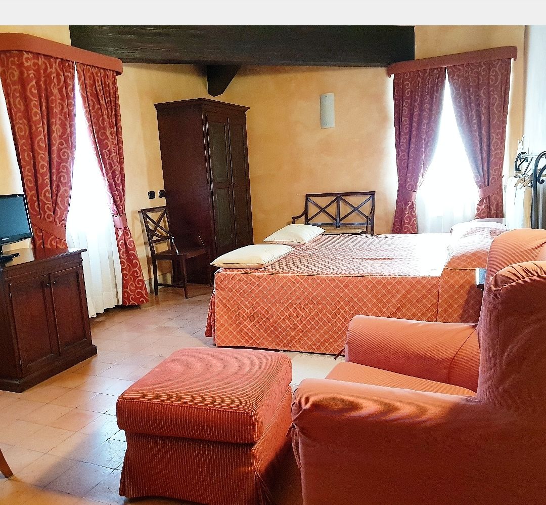 Habitación con 1 cama doble o 2 individuales | 1 dormitorio, minibar, escritorio y sistema de insonorización