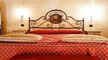 Exclusive-Suite | 1 Schlafzimmer, Minibar, Schreibtisch, schallisolierte Zimmer