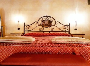 Phòng Suite Exclusive | 1 phòng ngủ, minibar, bàn, phòng cách âm 