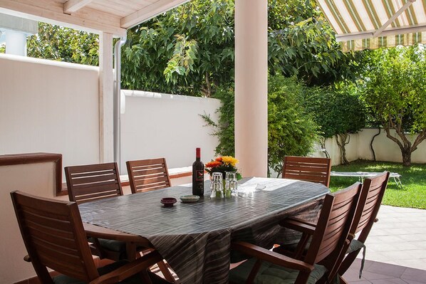 Villa, 3 Bedrooms | Terrace/patio