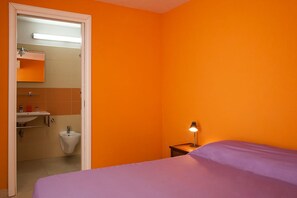 Villa, 3 Schlafzimmer | 3 Schlafzimmer, Babybetten, Bettwäsche