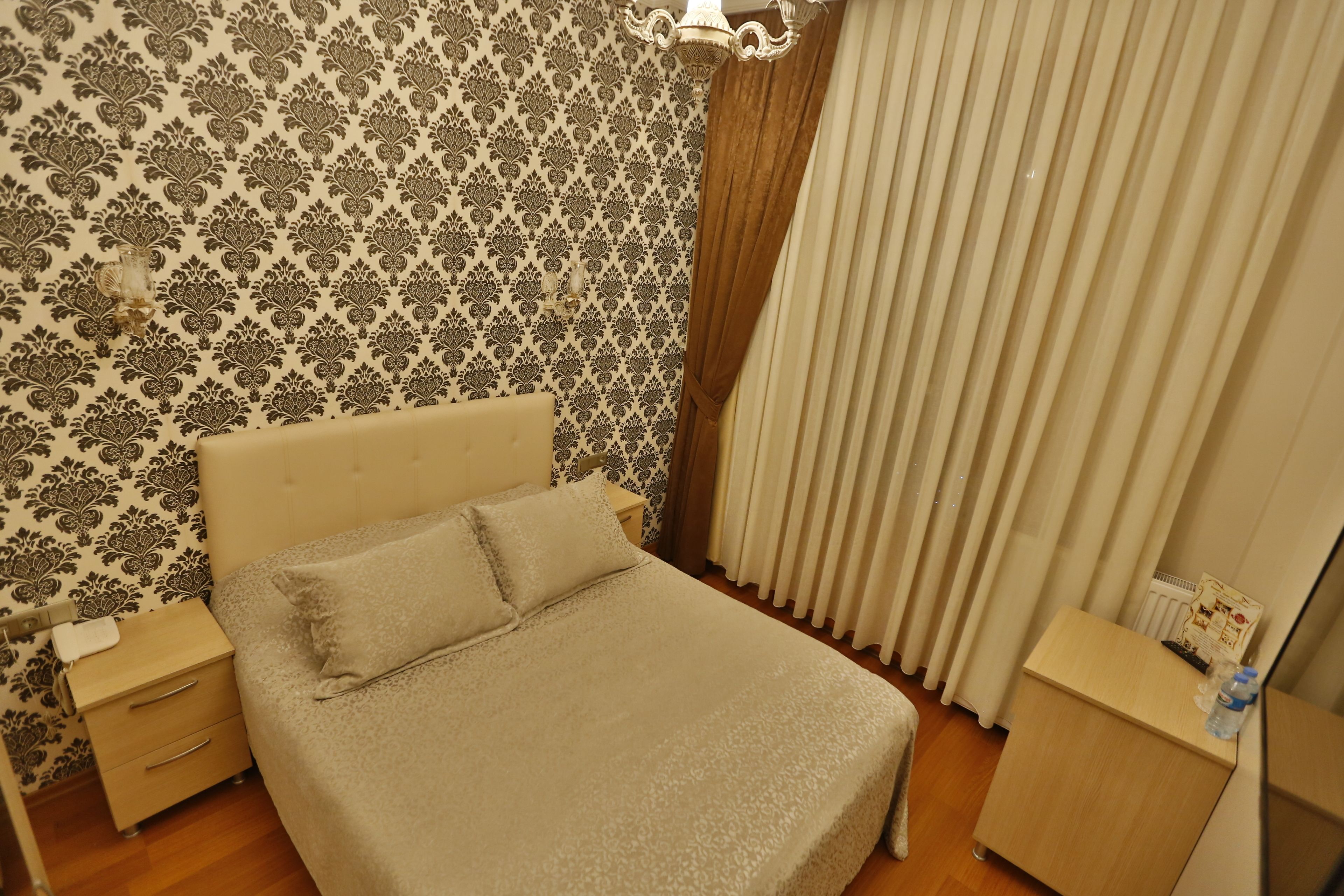 deluxe room, balcony | 1 bedroom, minibar, desk, blackout curtains