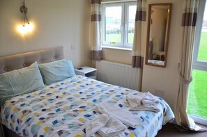Chambre Double, 1 lit double, non-fumeurs | Chambres insonorisées, Wi-Fi gratuit, draps fournis