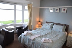 Double Room, 1 Double Bed, Non Smoking | Soundproofing, free WiFi, bed sheets - The Wheeldale (Whitby)