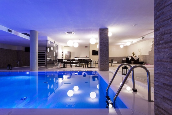 Indoor pool, seasonal outdoor pool