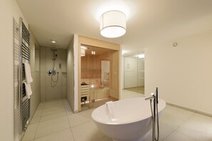 Luxury Chalet, 4 Bedrooms, Sauna, Mountain View (Am Kirchwald 98B) | Bathroom | Free toiletries, hair dryer, bathrobes, slippers