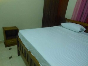 Free WiFi - Luxurious Nyali Studio Beach Apartment (Mombasa)