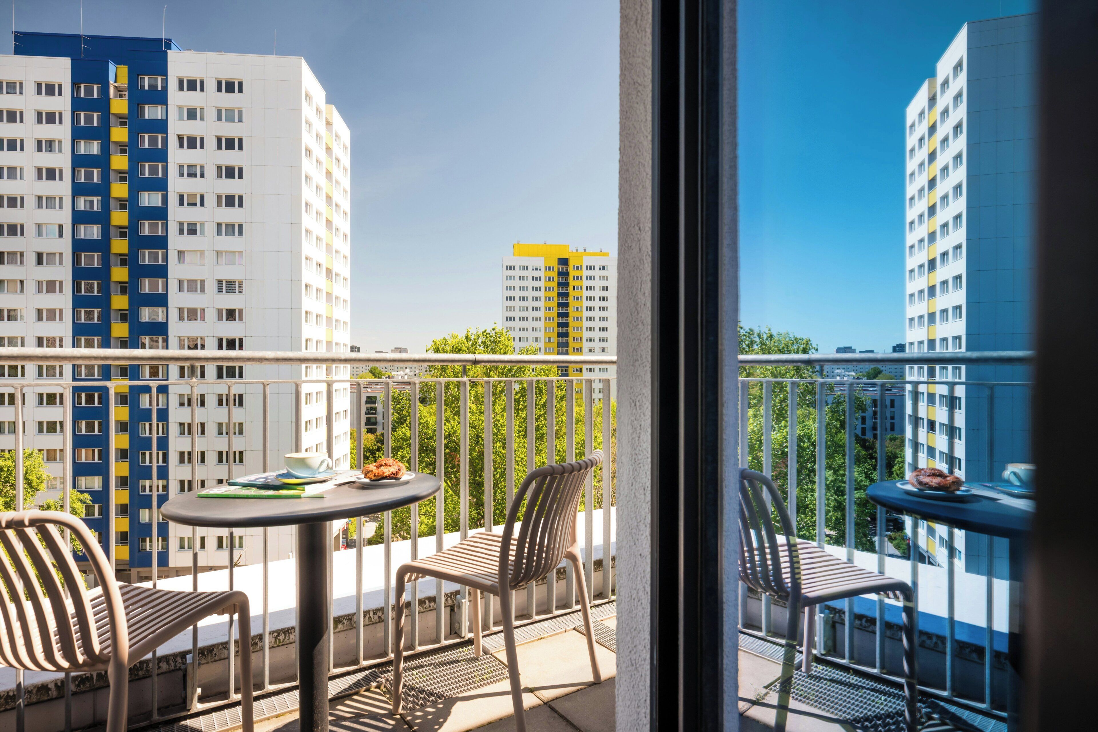 Family Studio | Balcony
