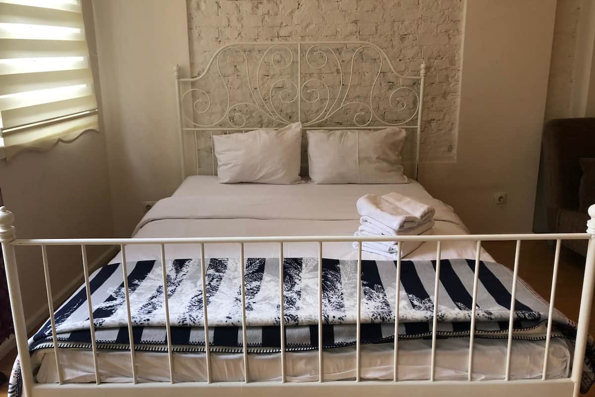 Loft (No:1) | Bügeleisen/Bügelbrett, kostenloses WLAN, Bettwäsche