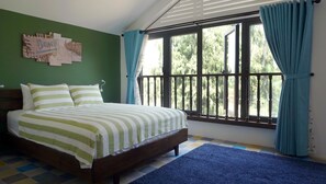 3 bedrooms, WiFi, bed sheets - Absolute beach front on An Bang Beach. Oozing style, Salt Villa sleeps 6 (to 8) (Hoi An)