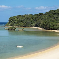 Pemandangan pantai/laut