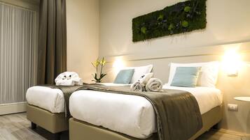 客房內保險箱、書桌、遮光布/窗簾、免費無線上網