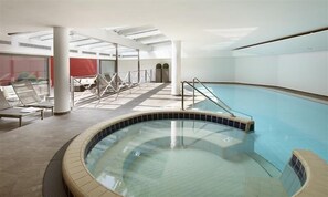 Indoor pool, pool loungers