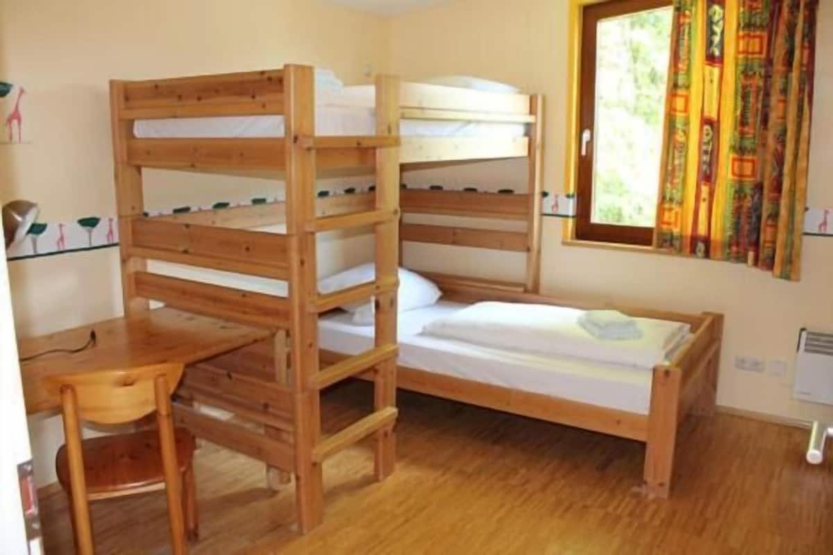 Appartement | Een kluis op de kamer, beddengoed