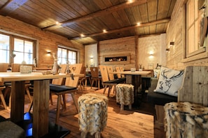 Petit déjeuner buffet compris tous les jours