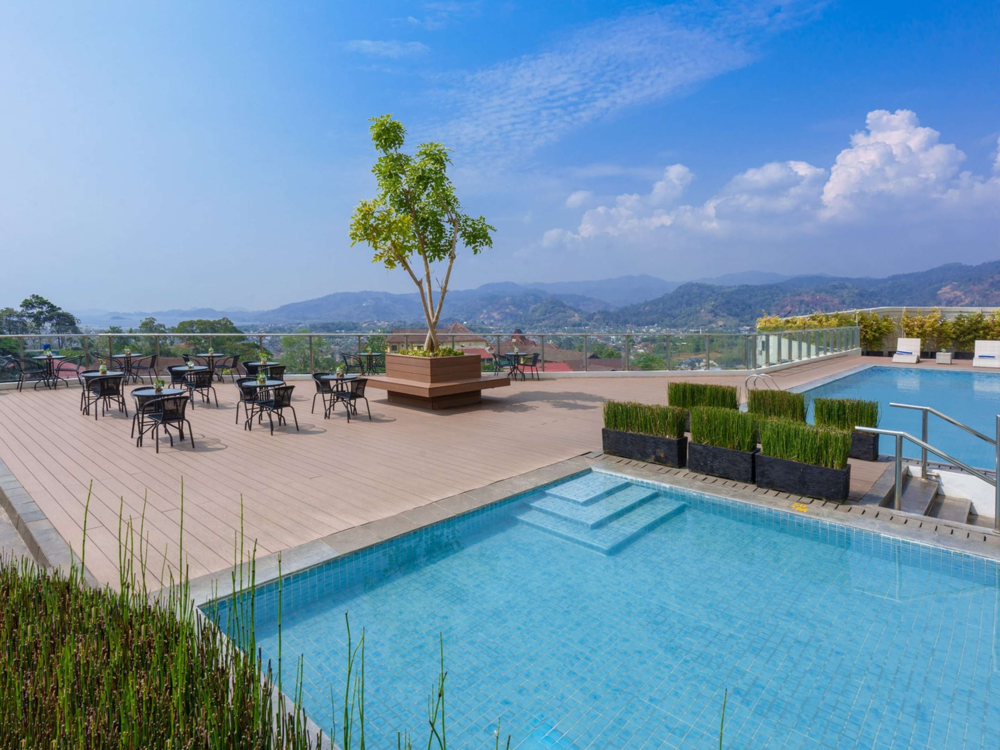 Indoor pool, outdoor pool