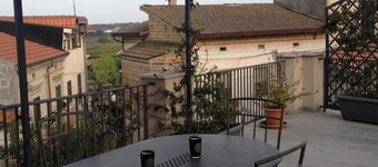 博爾戈陽台酒店