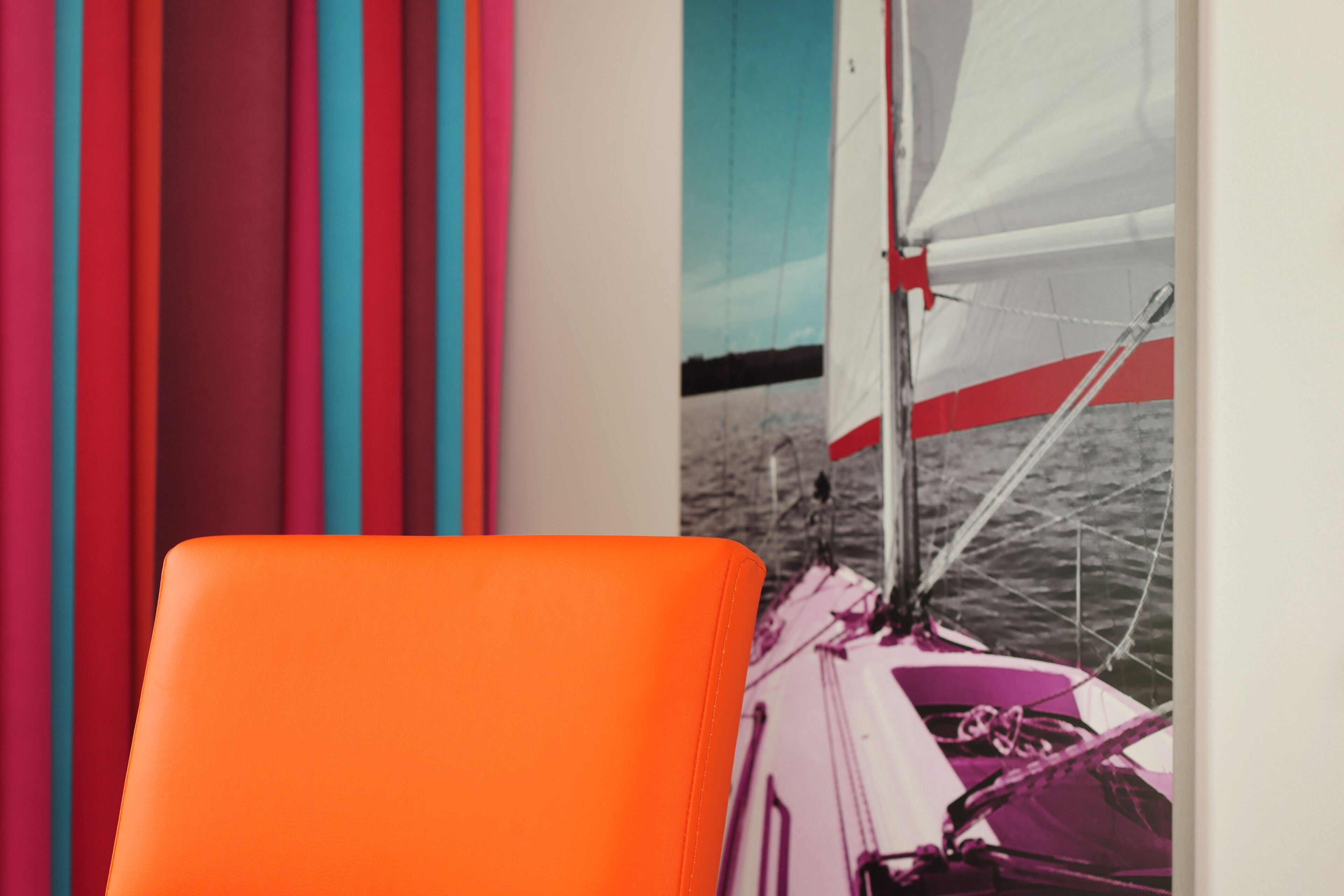 quadruple room | living area