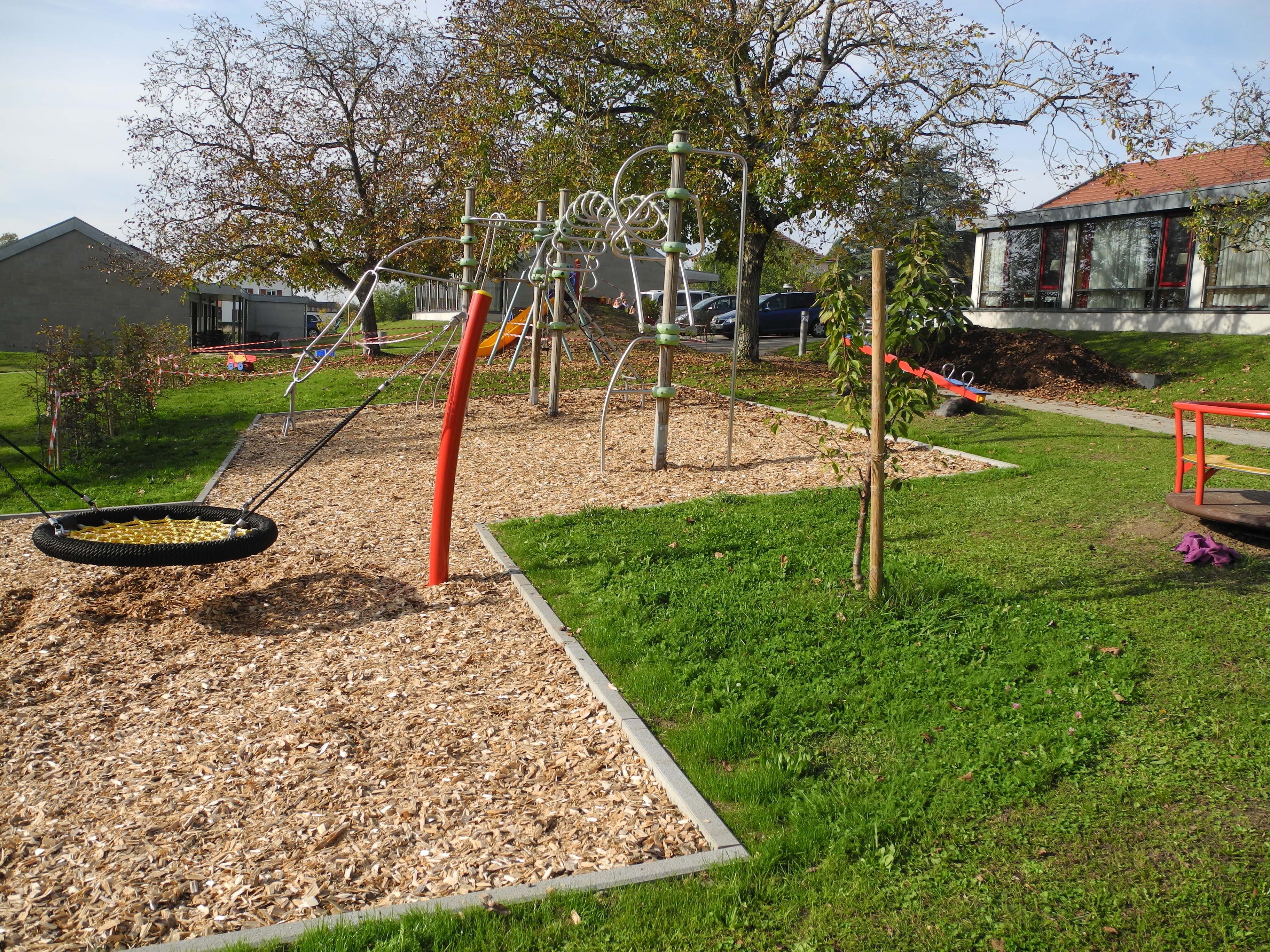 children’s play area – outdoor